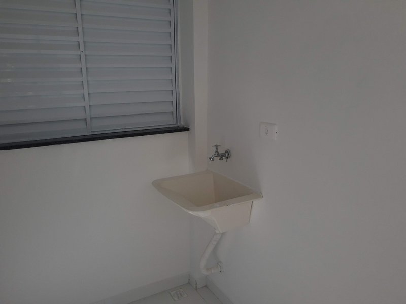 Apartamento Studio  2 Quartos, Banheiro, Cozinha, 42m Rua Alarco São Paulo - 