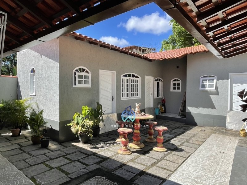 Casa espetacular no centro da cidade Rua Hermes  de Souza Henriques Guapimirim - 