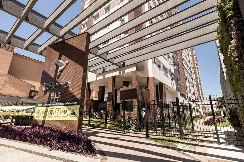 Apartamento 2 dormitórios para Venda em Porto Alegre, Cidade Baixa, 2 dormitórios, 1 suíte  Porto Alegre - 