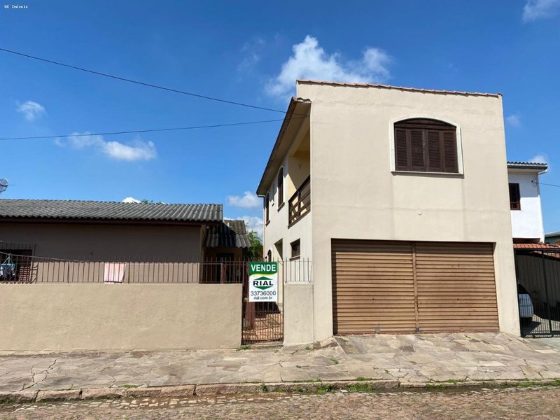 Casa 4 dormitórios ou + para Venda em Porto Alegre, Sarandi, 5 dormitórios, 6 vagas   - 