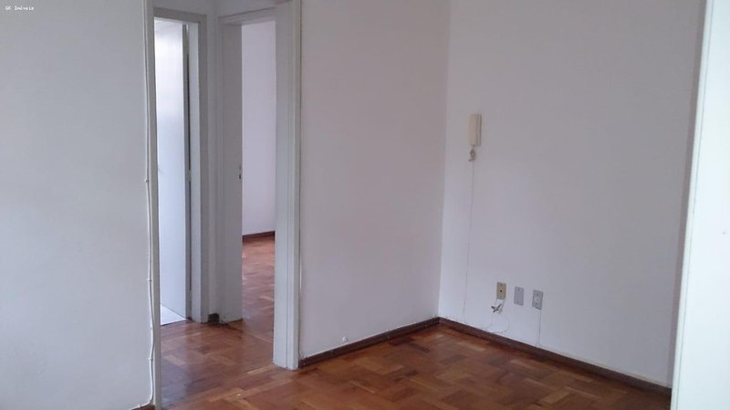 Apartamento 2 dormitórios para Venda em Porto Alegre, Petrópolis, 2 dormitórios, 1 banheir  Porto Alegre - 
