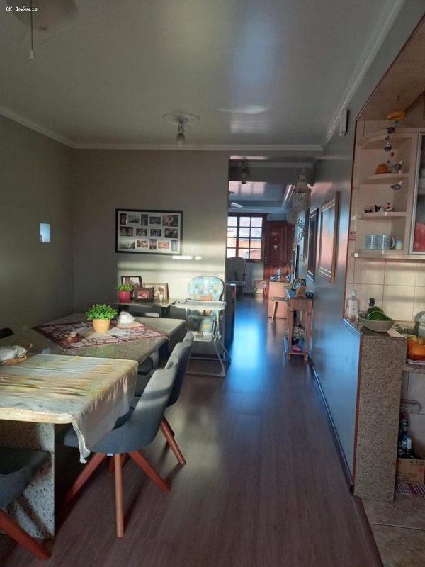 Casa 4 dormitórios ou + para Venda em Porto Alegre, Sarandi, 4 dormitórios, 1 suíte, 2 ban  Porto Alegre - 