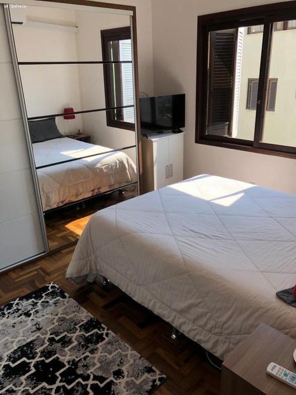 Apartamento 2 dormitórios para Venda em Porto Alegre, Partenon, 2 dormitórios, 1 banheiro,  Porto Alegre - 