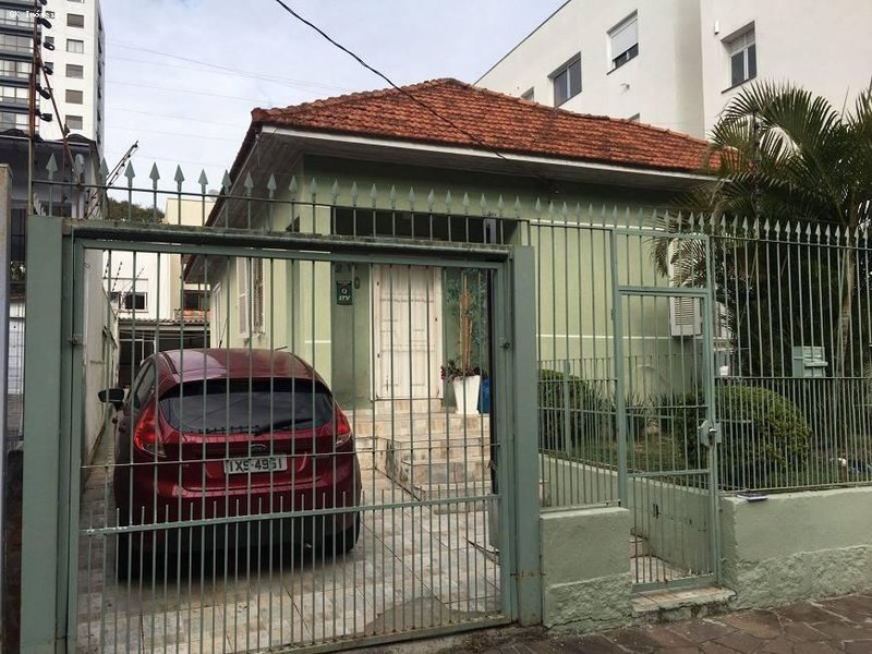 Casa 3 dormitórios para Venda em Porto Alegre, Jardim Botânico, 3 dormitórios, 2 suítes, 3  Porto Alegre - 