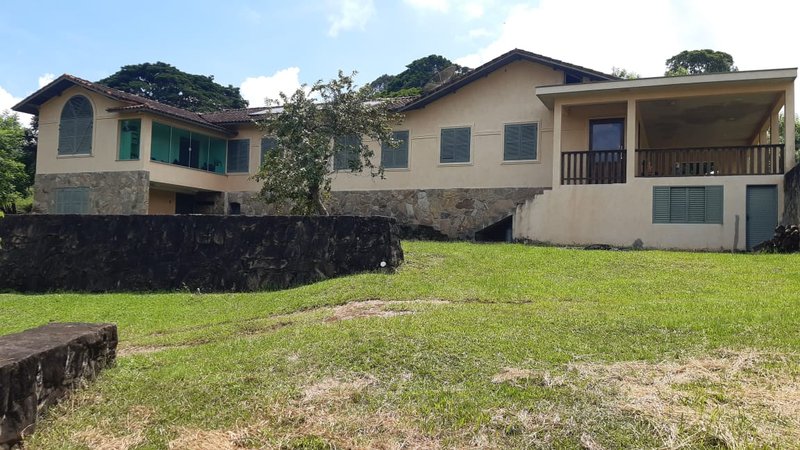 FAZENDA COM 107 ALQUIRES EM POUSO ALEGRE MG - Pouso Alegre - 