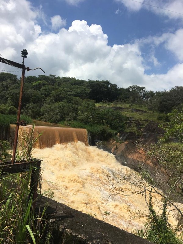 FAZENDA COM 107 ALQUIRES EM POUSO ALEGRE MG - Pouso Alegre - 