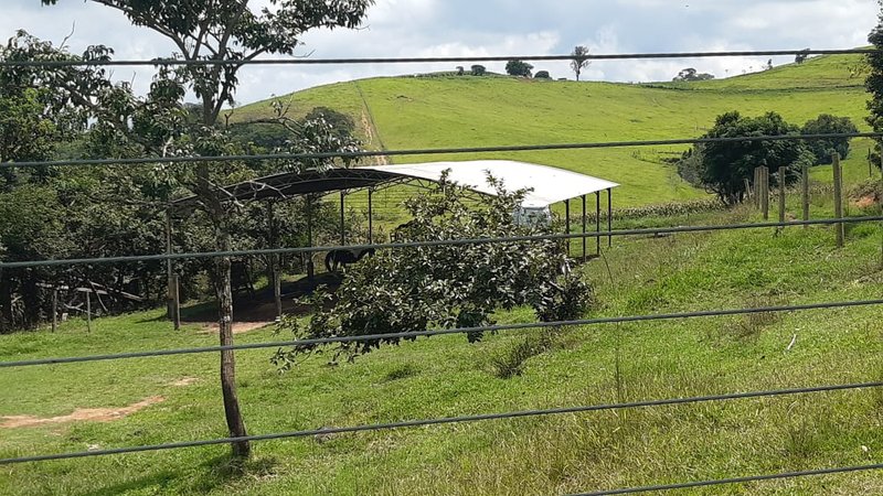 FAZENDA COM 107 ALQUIRES EM POUSO ALEGRE MG - Pouso Alegre - 