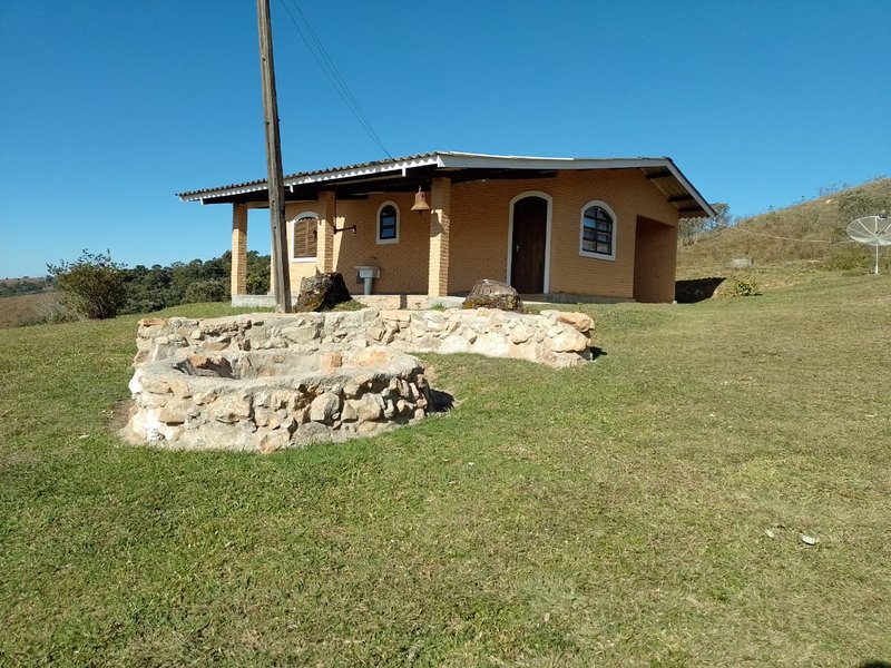 FAZENDA COM 83 ALQUEIRES EM DELFIM MOREIRA/MINAS GERAIS - DELFIM MOREIRA - 