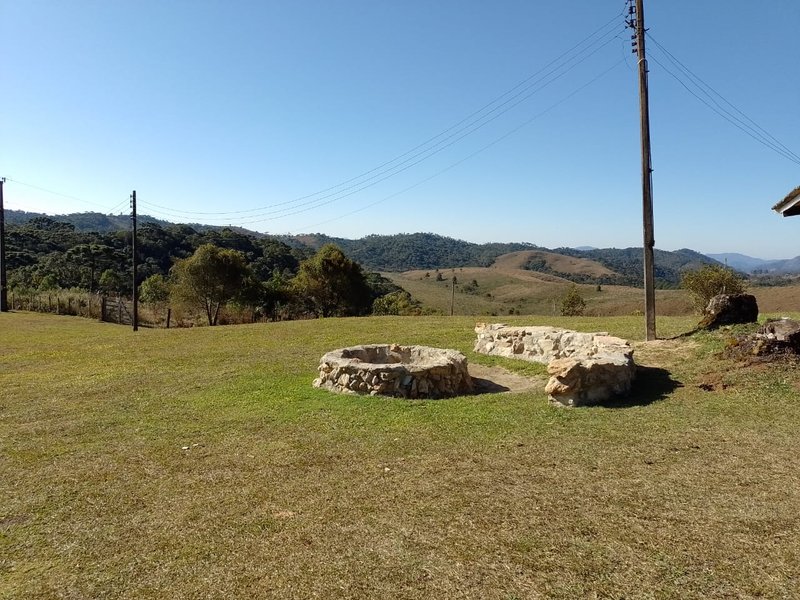 FAZENDA COM 83 ALQUEIRES EM DELFIM MOREIRA/MINAS GERAIS - DELFIM MOREIRA - 
