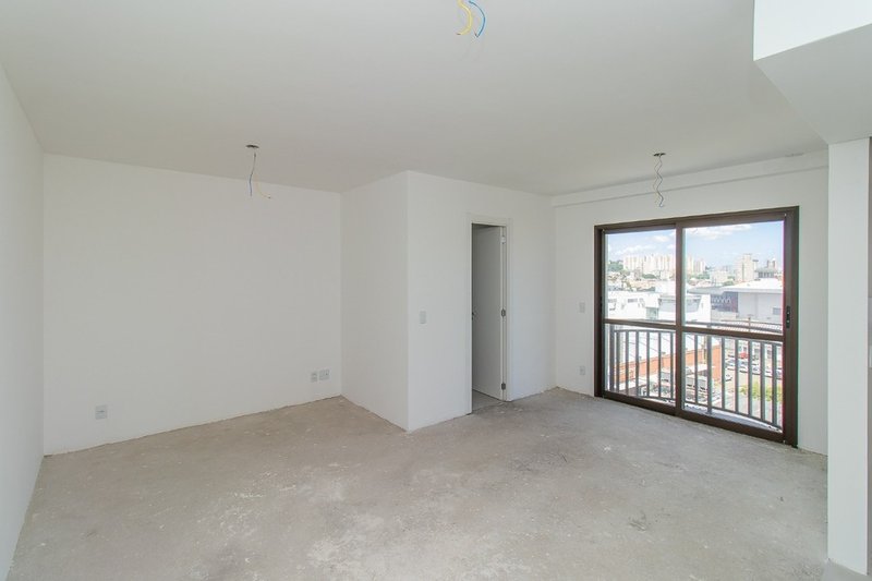 Apartamento Own Apto 120 36m² 1D Oito de Julho Porto Alegre - 