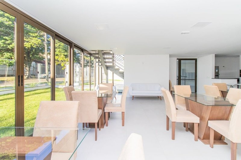 Apartamento Own Apto 120 36m² 1D Oito de Julho Porto Alegre - 