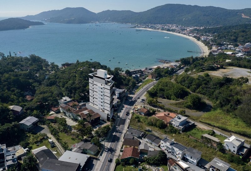 Apartamento Encante Residencial 80m² 2D Governador Celso Ramos Porto Belo - 