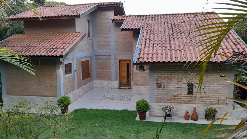 CHACARA EM CONDOMINIO COM 1.440 M² EM SANTO ANTONIO DO PINHAL SP - Santo Antônio do Pinhal - 