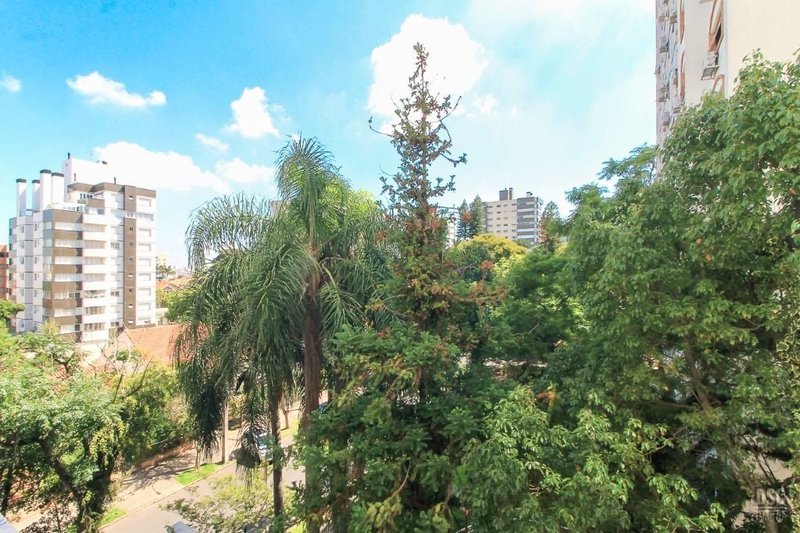 Apartamento Eça Apto AP0047 2 suítes 84m² Reis Louzada Porto Alegre - 