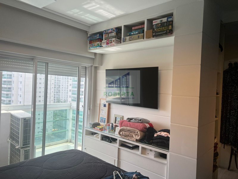 APARTAMENTO À VENDA EM PARQUE DO MORUMBI COM 3 DORMITÓRIOS Avenida Dona Helena Pereira de Moraes São Paulo - 