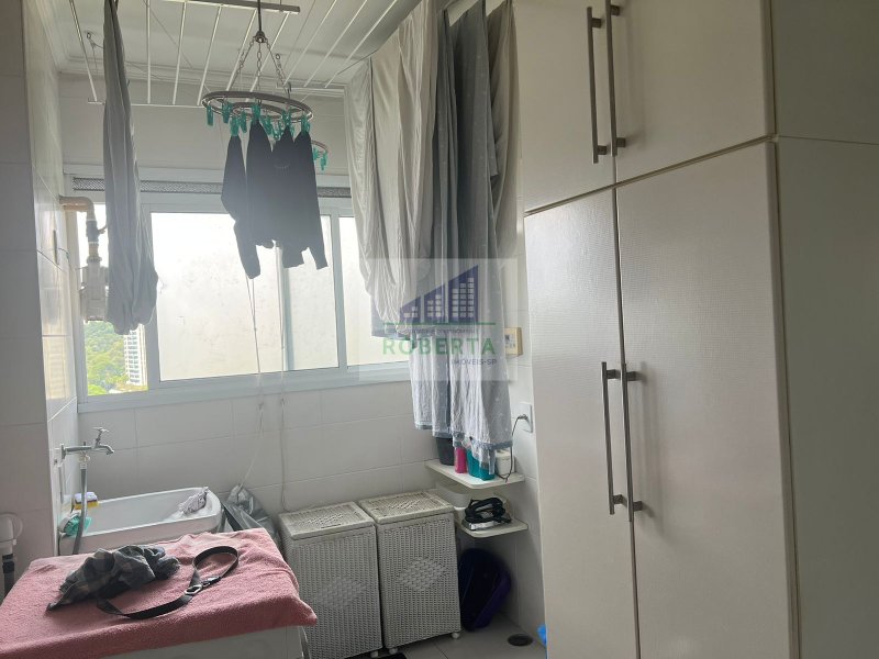 APARTAMENTO À VENDA EM PARQUE DO MORUMBI COM 3 DORMITÓRIOS Avenida Dona Helena Pereira de Moraes São Paulo - 