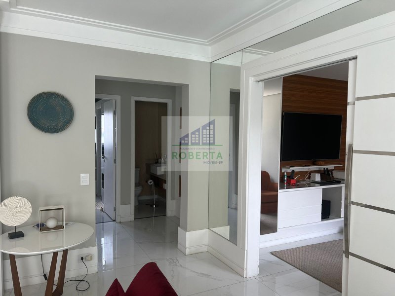 APARTAMENTO À VENDA EM PARQUE DO MORUMBI COM 3 DORMITÓRIOS Avenida Dona Helena Pereira de Moraes São Paulo - 