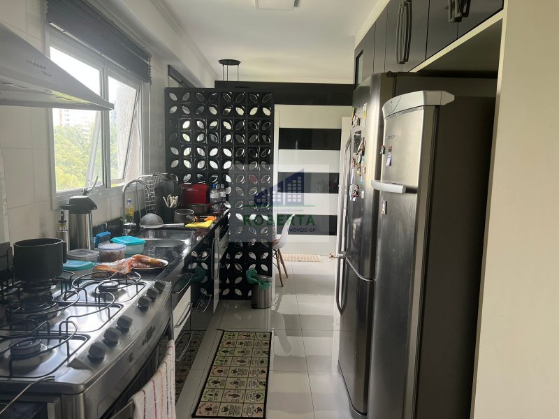 APARTAMENTO À VENDA EM PARQUE DO MORUMBI COM 3 DORMITÓRIOS Avenida Dona Helena Pereira de Moraes São Paulo - 