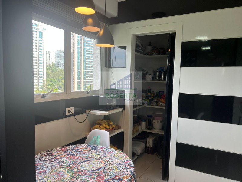 APARTAMENTO À VENDA EM PARQUE DO MORUMBI COM 3 DORMITÓRIOS Avenida Dona Helena Pereira de Moraes São Paulo - 