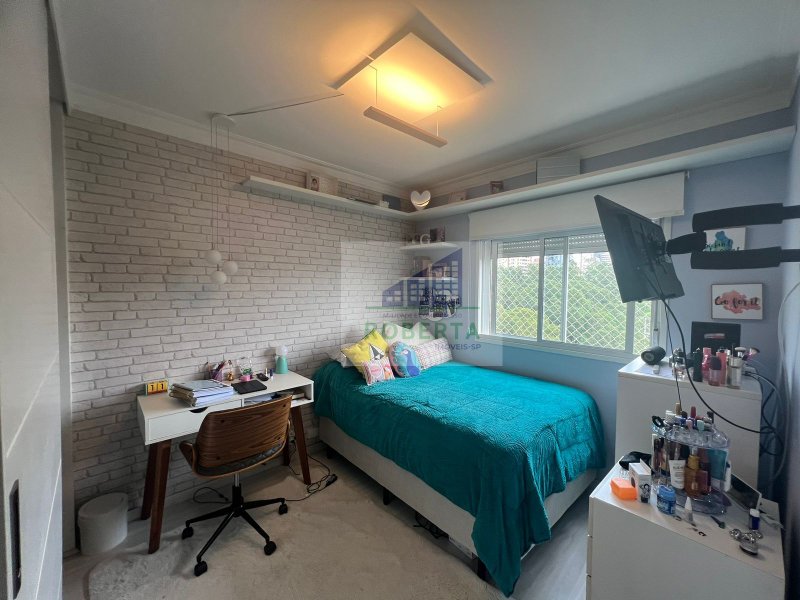 APARTAMENTO À VENDA EM PARQUE DO MORUMBI COM 3 DORMITÓRIOS Avenida Dona Helena Pereira de Moraes São Paulo - 