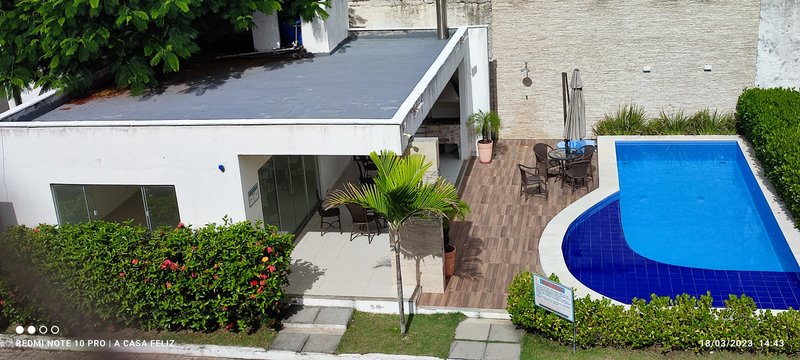 Apartamento Duplex no Condomínio Foz do Joanes em Lauro de Freitas (2 vagas soltas) Rua João Marques Oliveira Lauro de Freitas - 