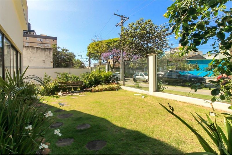 Studio JB8DDJ 165 Apto 610371014-1 36m² 1D 8 de de Julho Porto Alegre - 
