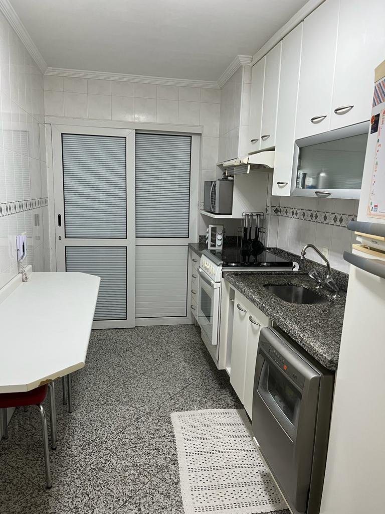 Apartamento à venda com 3 quartos, 86m² - Foto 33