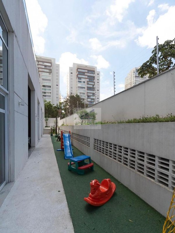 APARTAMENTO À VENDA NO BROOKLIN PAULISTA COM 2 DORMITÓRIOS Avenida Portugal São Paulo - 