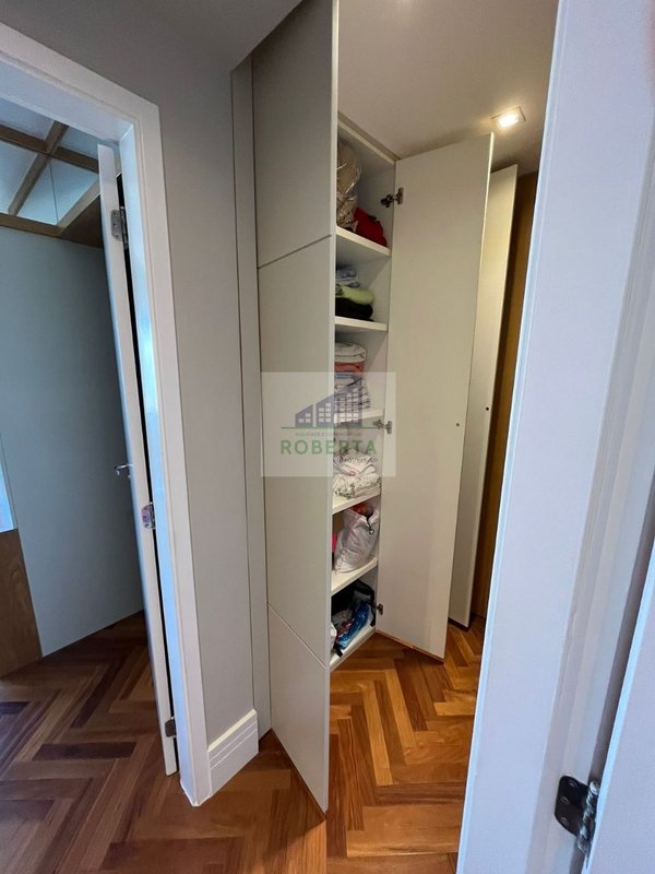APARTAMENTO À VENDA NO BROOKLIN PAULISTA COM 2 DORMITÓRIOS Avenida Portugal São Paulo - 