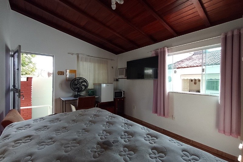 Casa 4 dormitórios 1 suíte 240m² 3 vagas Monero Rio de Janeiro/RJ  Rio de Janeiro - 