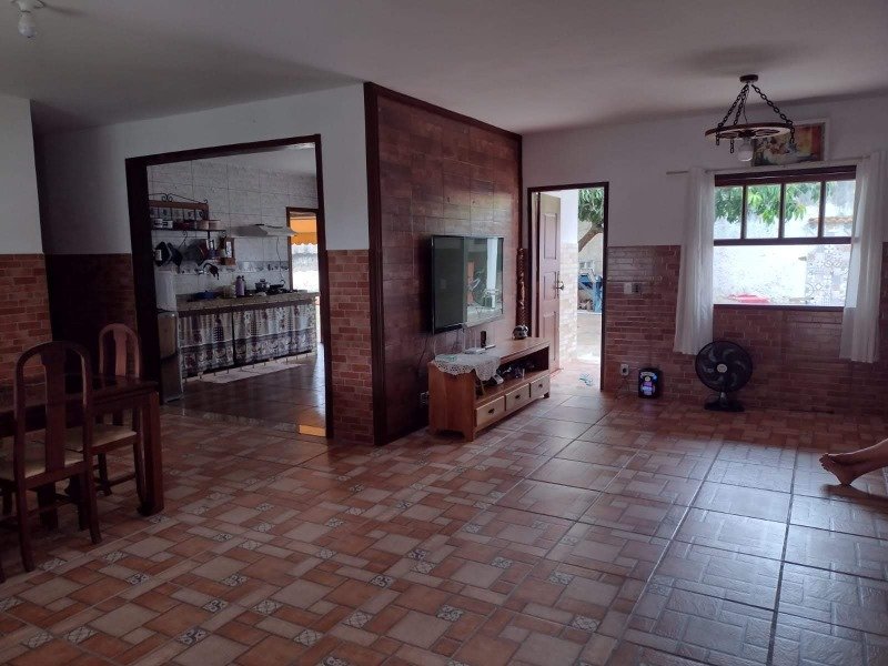 Casa 3 dormitórios 140m² 3 vagas Iguabinha  Araruama/RJ  Araruama - 