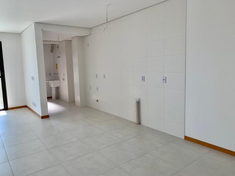 Apartamento 2 dormitórios 1 suíte 93m² 2 vagas Centro Penha/SC  Penha - 