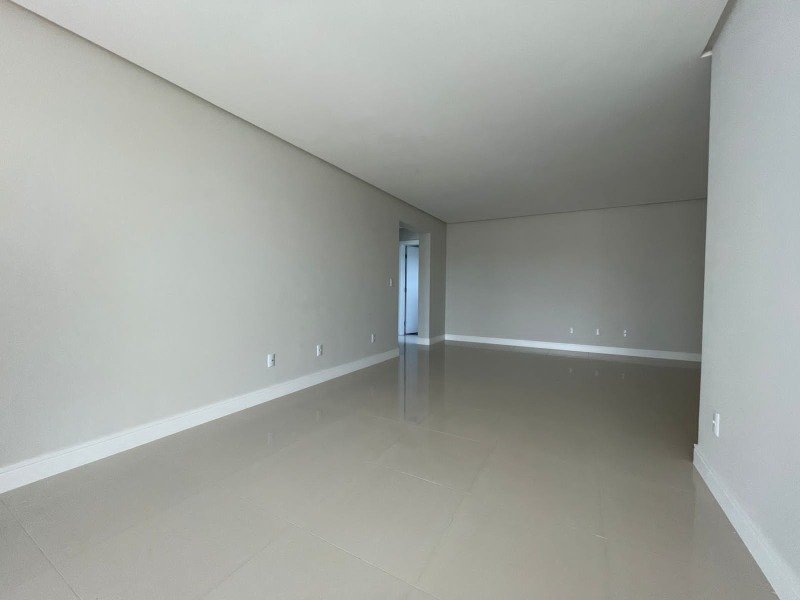 Apartamento 3 suítes 132m² 2 vagas Itacolomi Balneario Picarras/SC  Balneário Piçarras - 