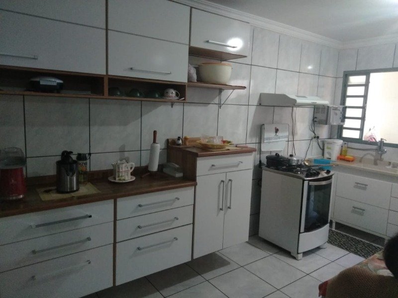 Casa 3 dormitórios 200m² 2 vagas Conjunto Residencial Trinta e Um de Marco Sao Jose Dos Ca  São José dos Campos - 