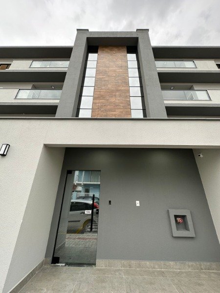 Apartamento 2 dormitórios 1 suíte 67m² 2 vagas Itacolomi Balneario Picarras/SC  Balneário Piçarras - 