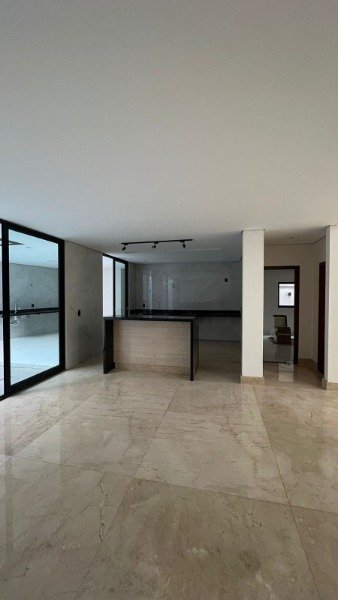 Casa 4 dormitórios 1 suíte 280m² 2 vagas Setor Habitacional Arniqueira (aguas Claras) Bras - Brasília - 
