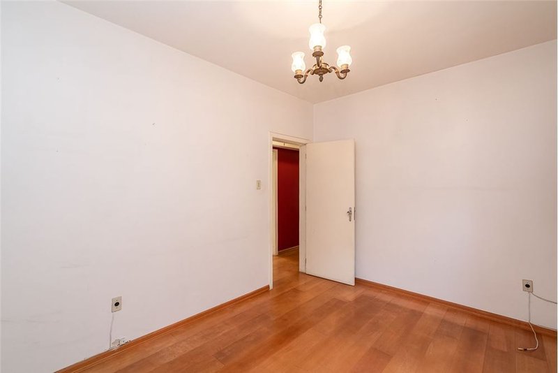 Casa 4 Dormitórios Saicã Porto Alegre - 