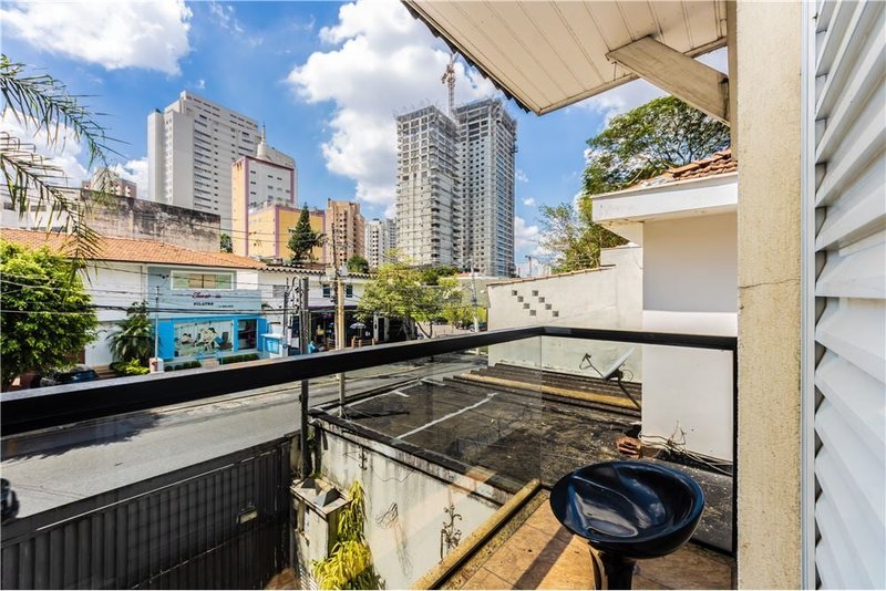 Casa a venda na Chácara Klabin - Rua Embuaçu - 3 dormitórios 197m² Embuaçu São Paulo - 