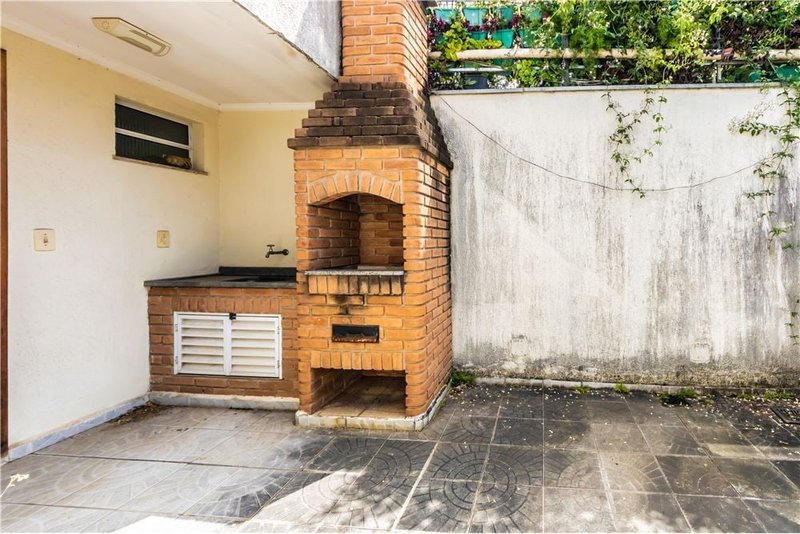 Casa a venda na Chácara Klabin - Rua Embuaçu - 3 dormitórios 197m² Embuaçu São Paulo - 