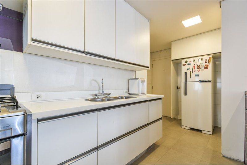 Apartamento com 2 dormitórios 129m² Japão São Paulo - 