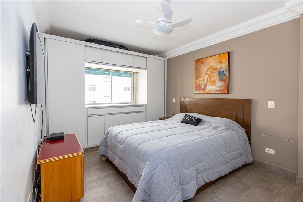 Apartamento à venda com 2 quartos, 133m² - Foto 2