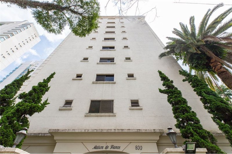 Apartamento em Moema com 150m² Diógenes Ribeiro de Lima São Paulo - 