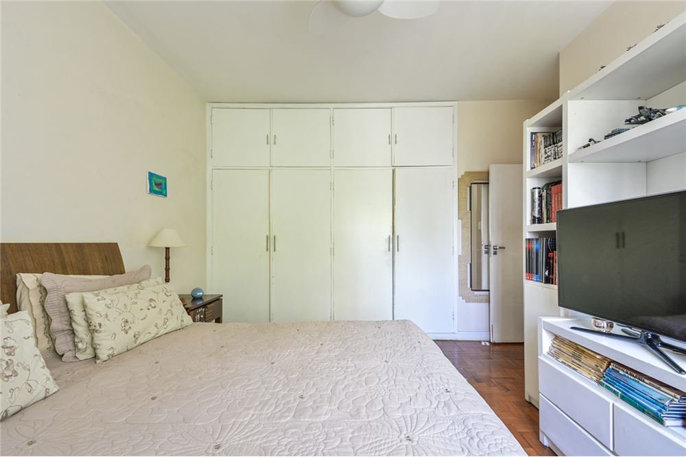 Apartamento à venda com 2 quartos, 105m² - Foto 15