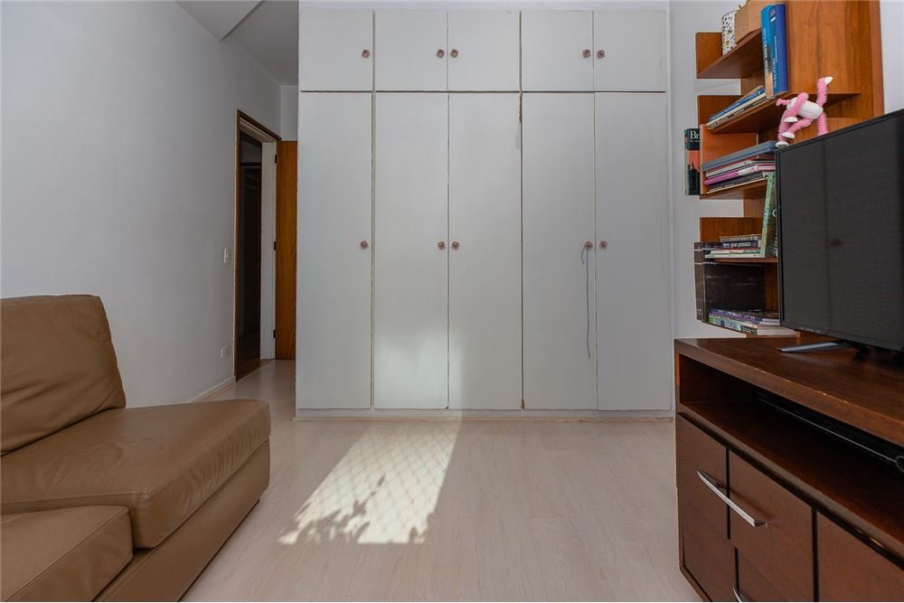 Apartamento à venda com 3 quartos, 126m² - Foto 19