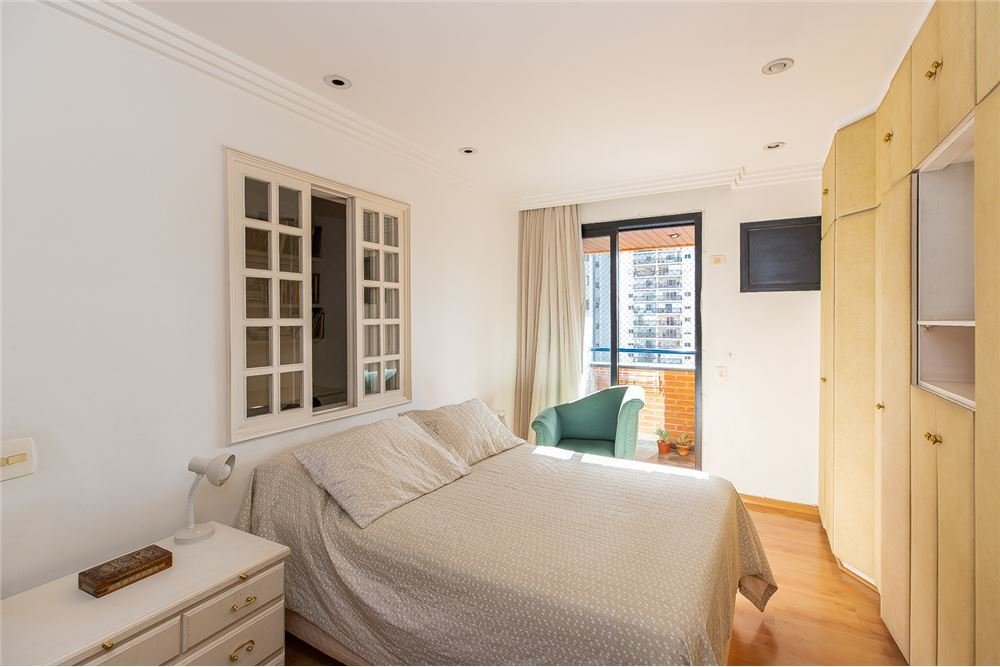 Apartamento à venda com 3 quartos, 126m² - Foto 26