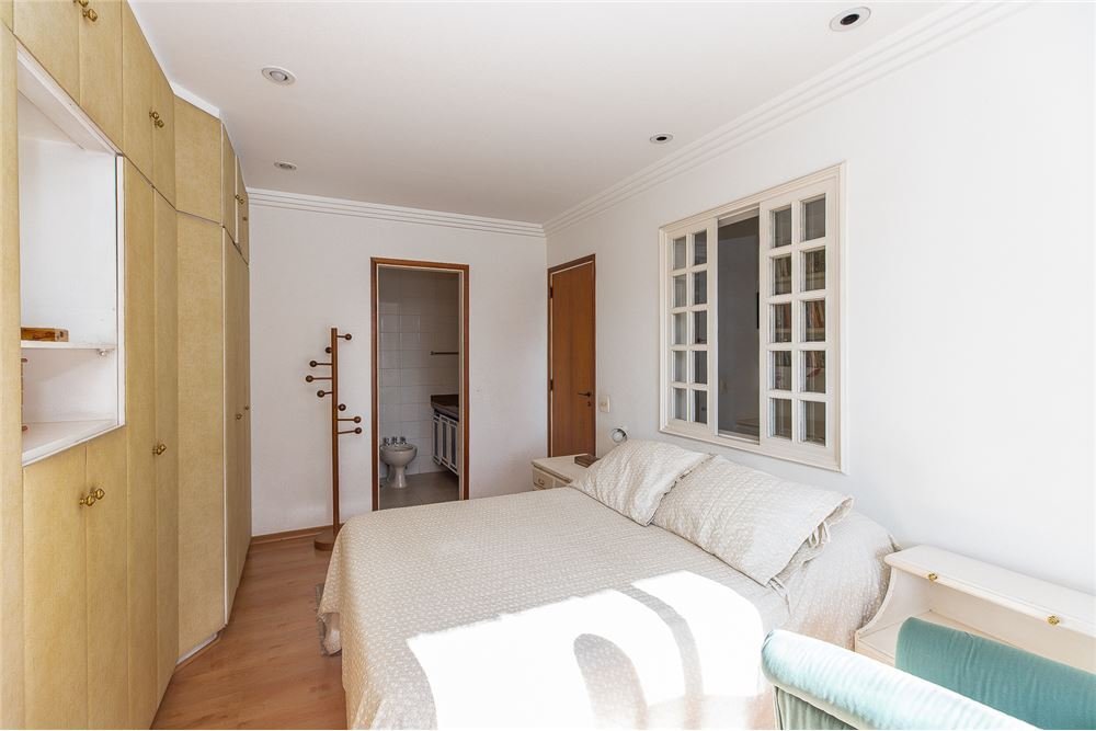 Apartamento à venda com 3 quartos, 126m² - Foto 23