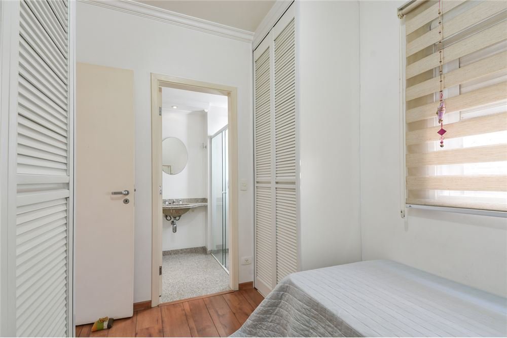 Apartamento à venda com 3 quartos, 115m² - Foto 15