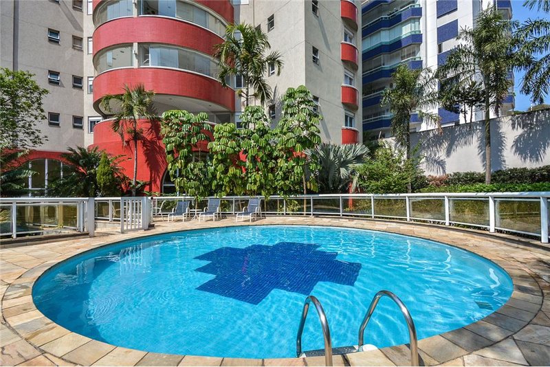 Apartamento a venda no Brooklin Paulista - 3 dormitórios 115m² Barão do Triunfo São Paulo - 