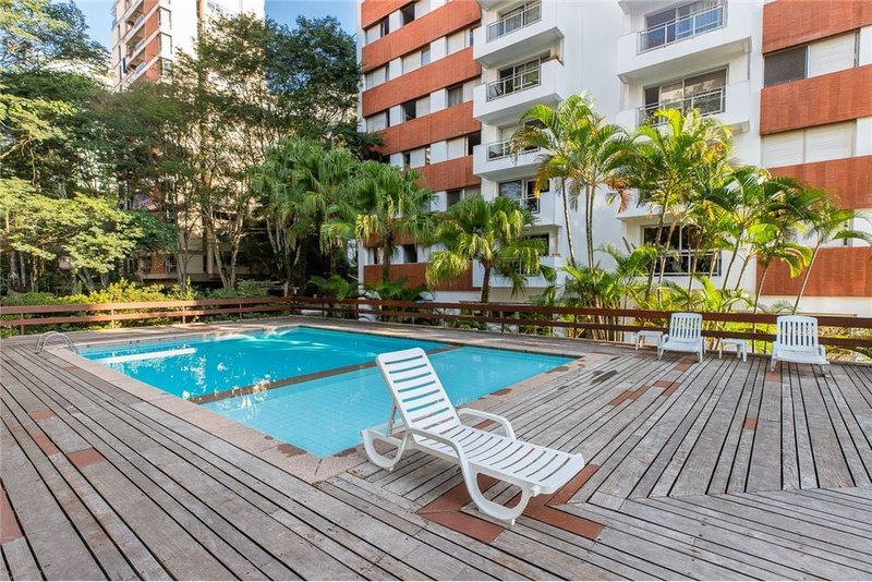 Apartamento a venda no Real Parque - 3 dormitórios 160m² Barão de Campos Gerais São Paulo - 