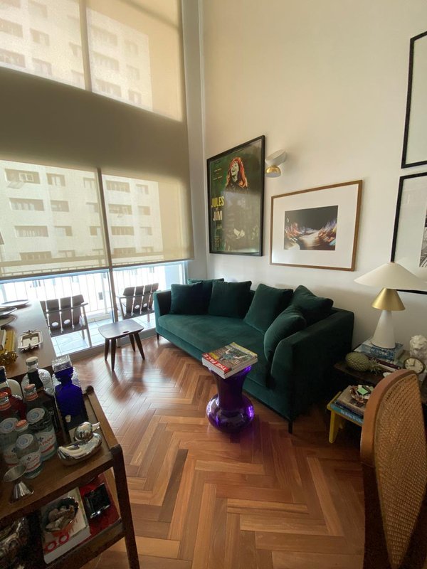 Apartamento à venda  1 Quarto, Moema Pássaros, SP - R$ 1.1 mi Rua Diogo Jácome São Paulo - 